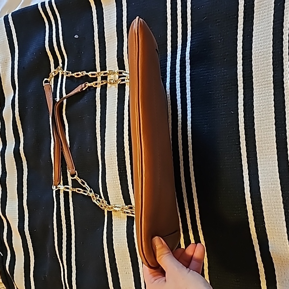 TORY BURCH Crossbody/ Shoulder PURSE with dust bag - Picture 3 of 15